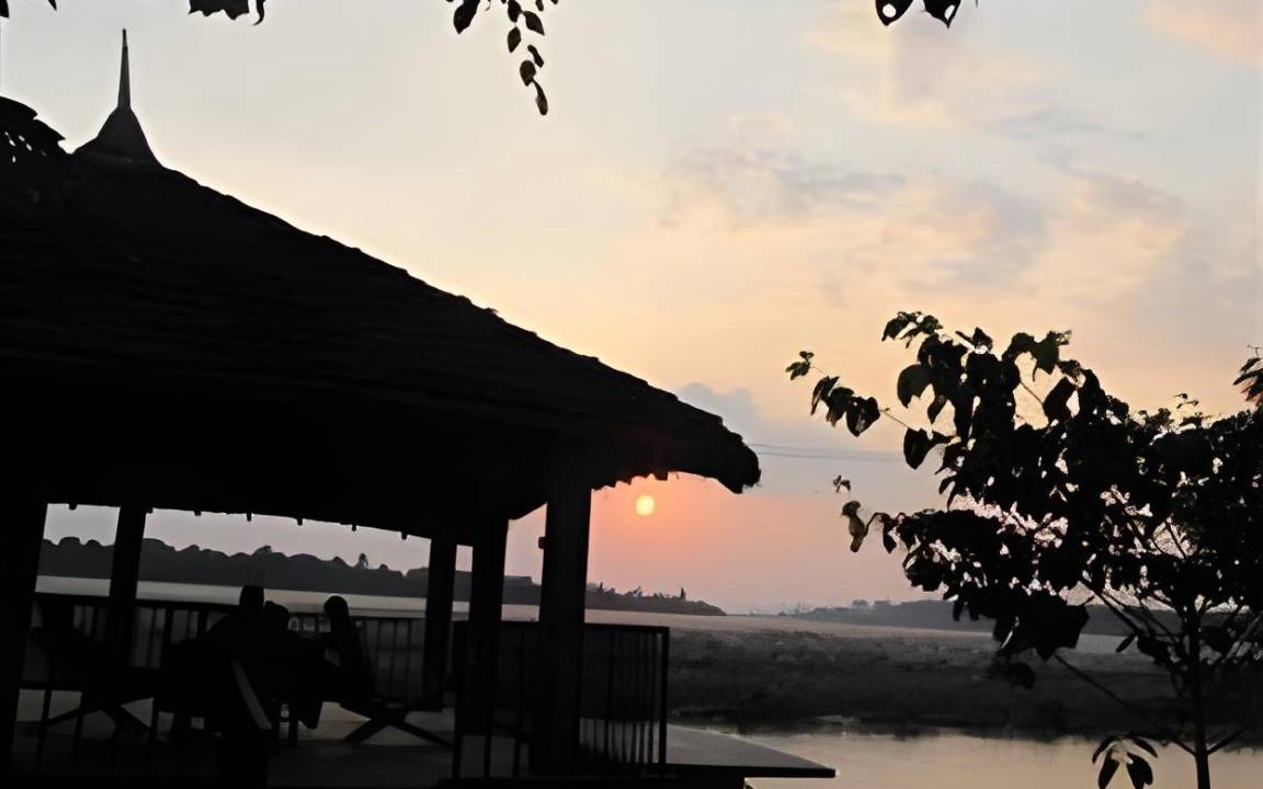 Photo of Others in Sauraha