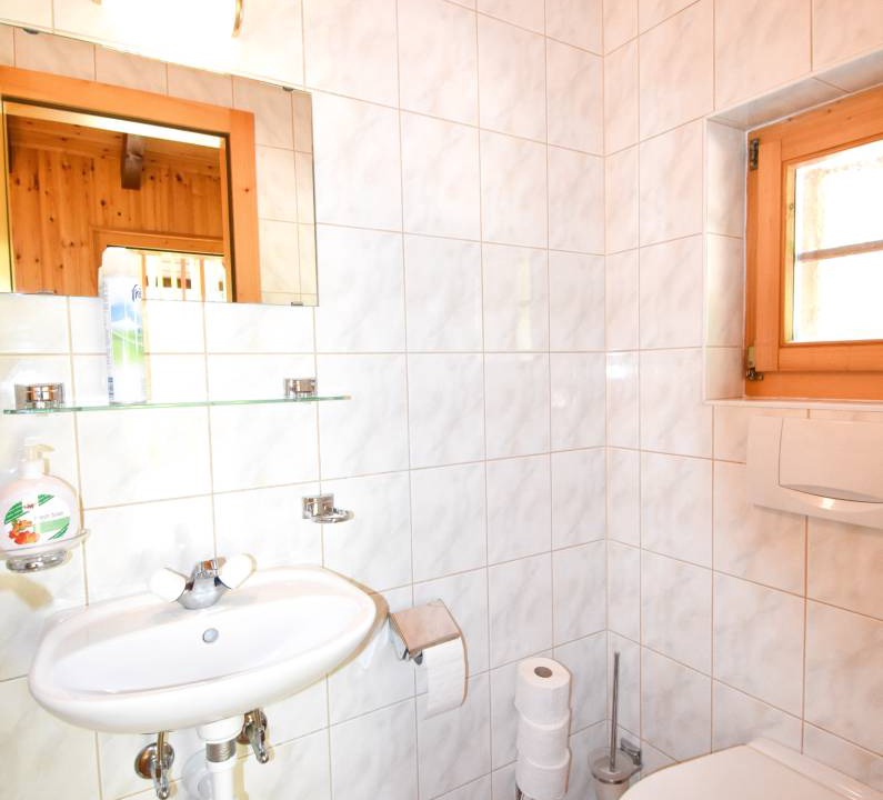 Photo of Bathroom in Mase