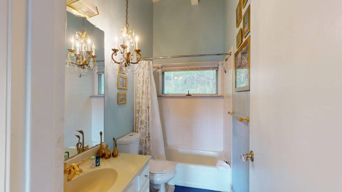 Photo of Bathroom in Pittsfield