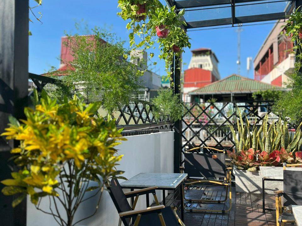 Photo of Patio Balcony in Van Mieu