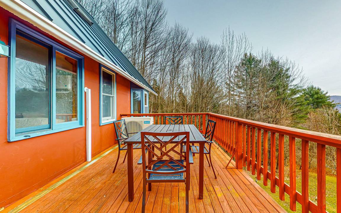 Photo of Patio Balcony in Pittsfield