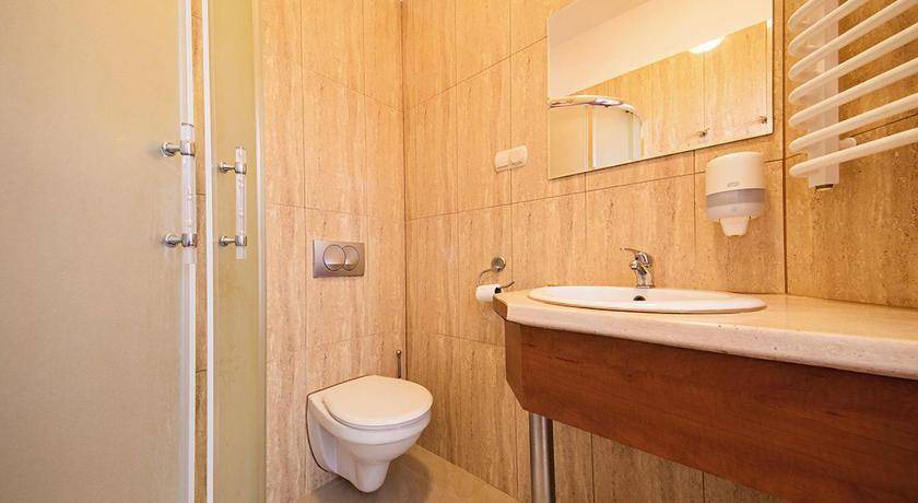 Photo of Bathroom in Tropie