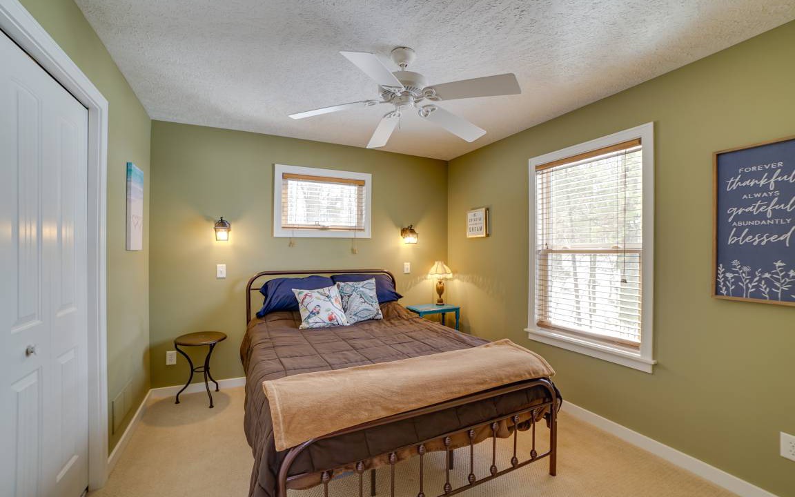 Photo of Bedroom in Newaygo