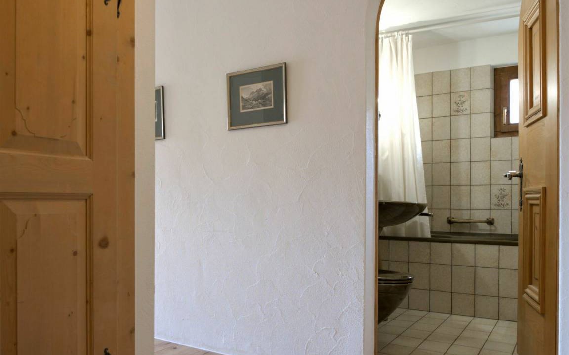 Photo of Bathroom in La Punt-Chamues-ch