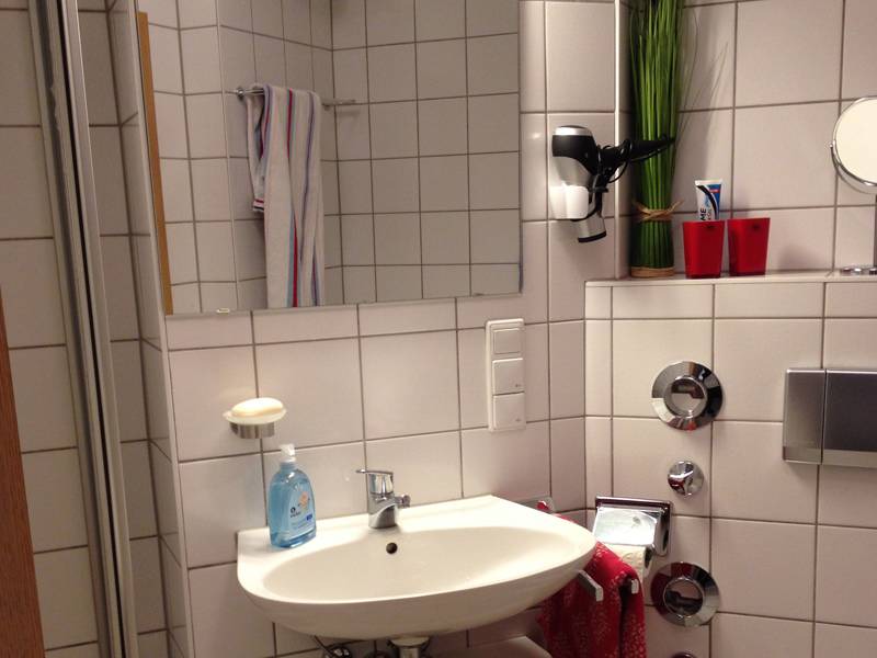 Photo of Bathroom in Mickten