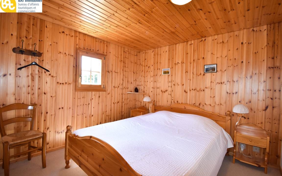 Photo of Bedroom in Mase