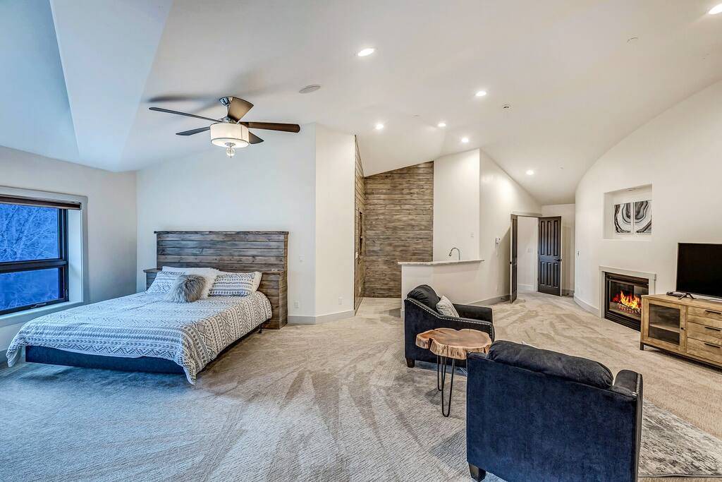 Photo of Bedroom in Snowmass Village