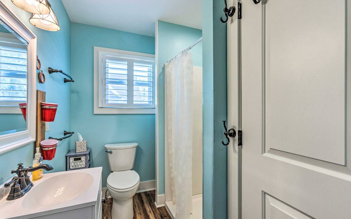 Photo of Bathroom in Silver Lake