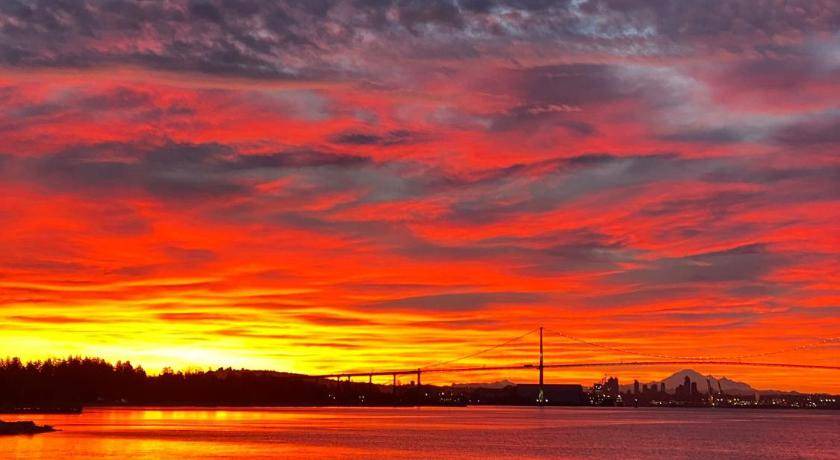 Photo of Others in West Vancouver