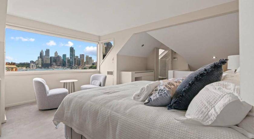 Photo of Others in Kirribilli