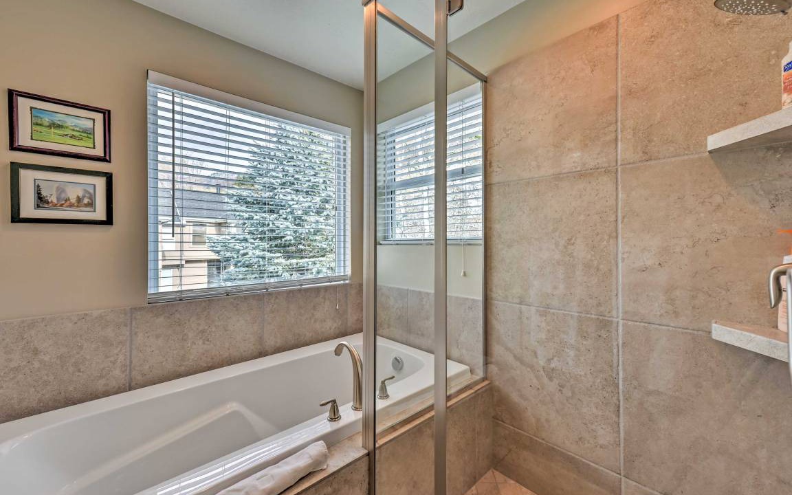 Photo of Bathroom in Cottonwood Heights