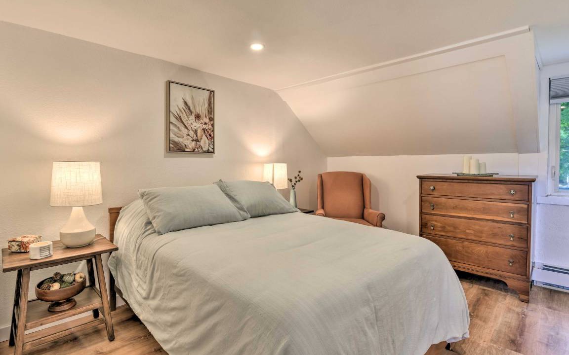 Photo of Bedroom in Mount Pleasant
