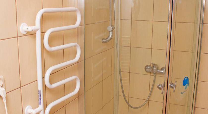 Photo of Bathroom in Marymount