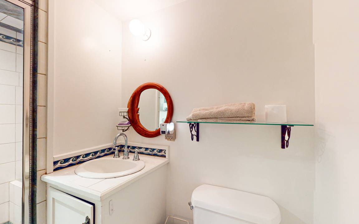 Photo of Bathroom in Calais