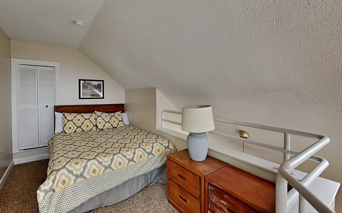Photo of Bedroom in Chalet Village