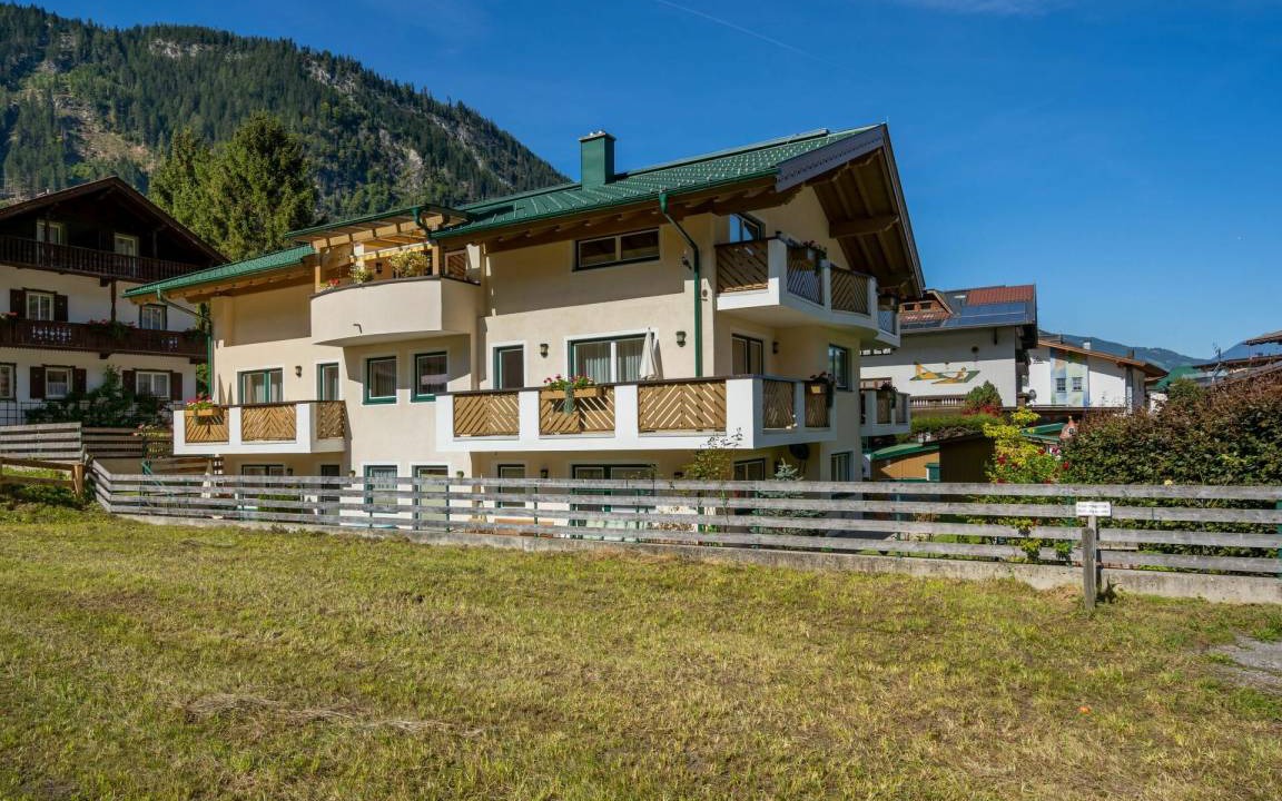 Photo of Others in Mayrhofen