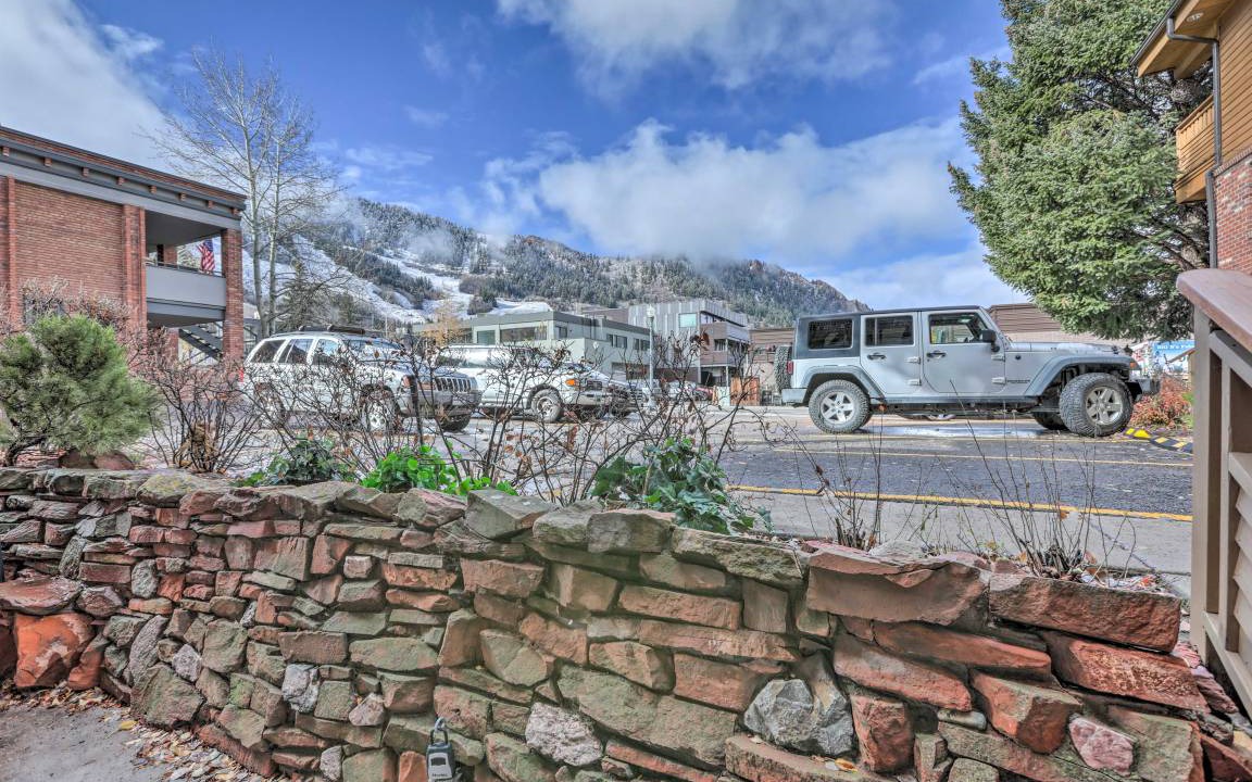 Photo of Others in Aspen