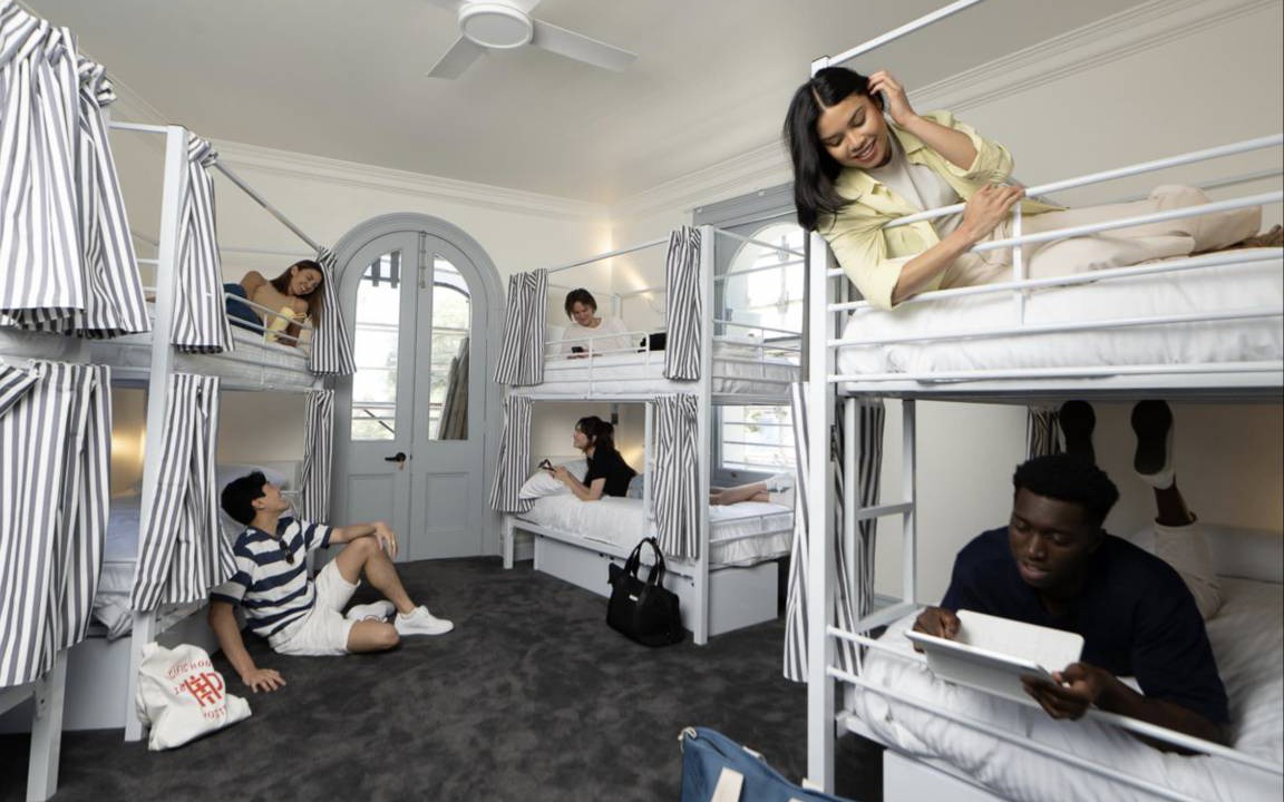 Photo of Bedroom in Woolloomooloo
