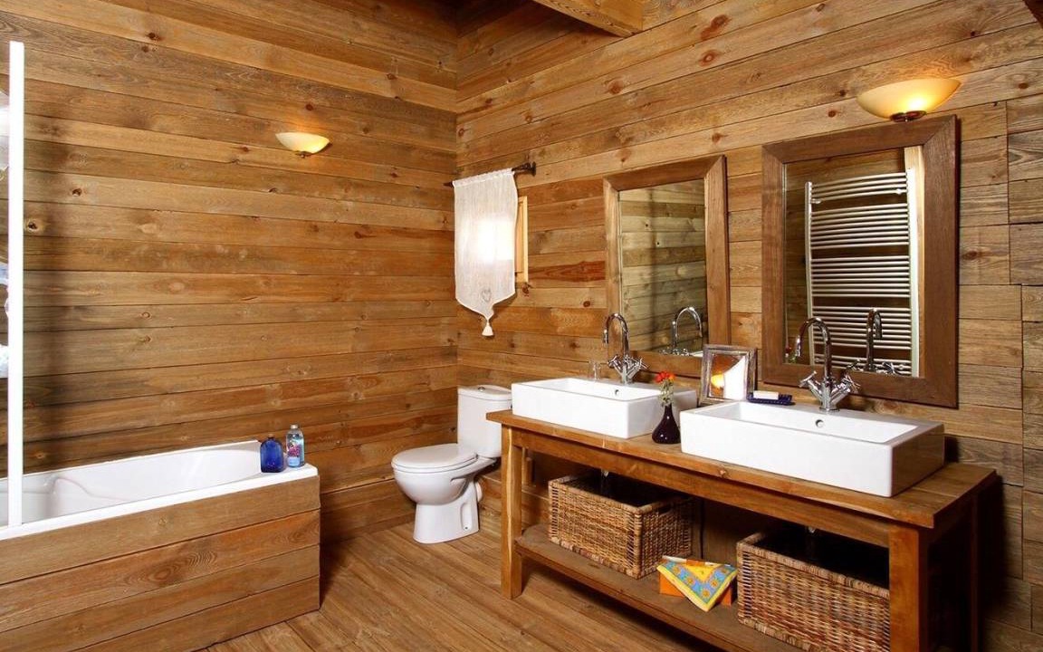 Photo of Bathroom in Bergers
