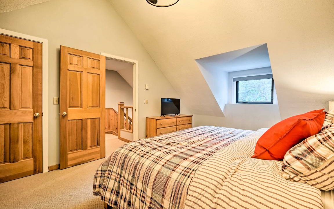 Photo of Bedroom in Stratton Mountain