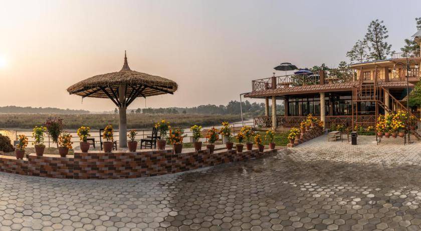 Photo of Others in Sauraha