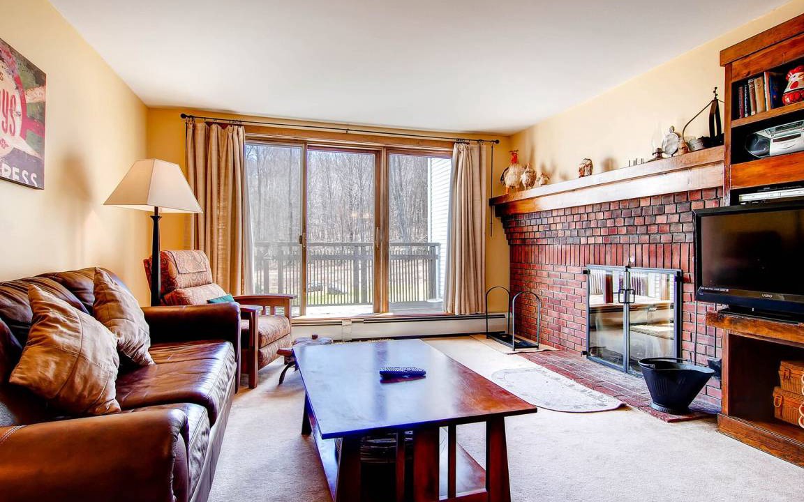 Photo of Livingroom in Central Vermont- Killington