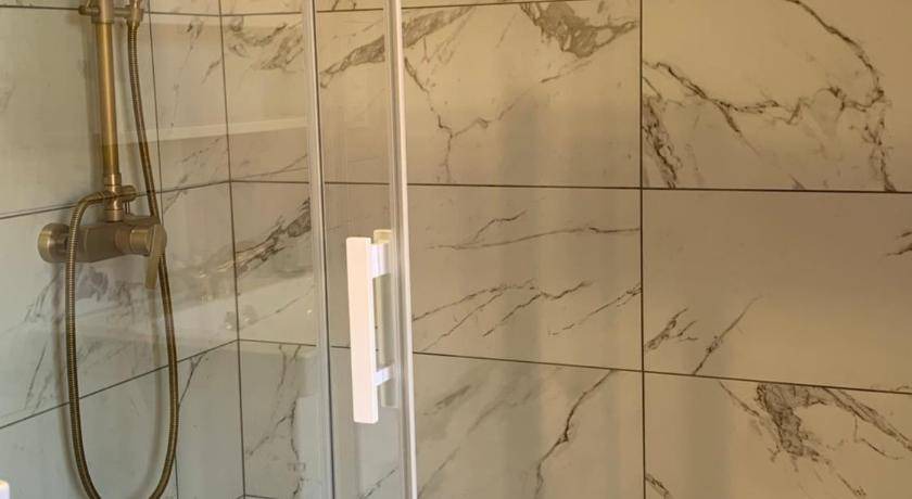 Photo of Bathroom in Eu