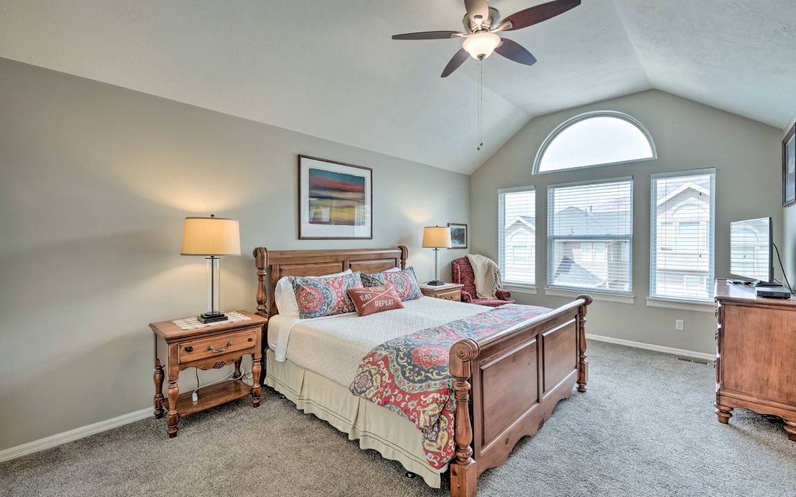 Photo of Bedroom in Cottonwood Heights