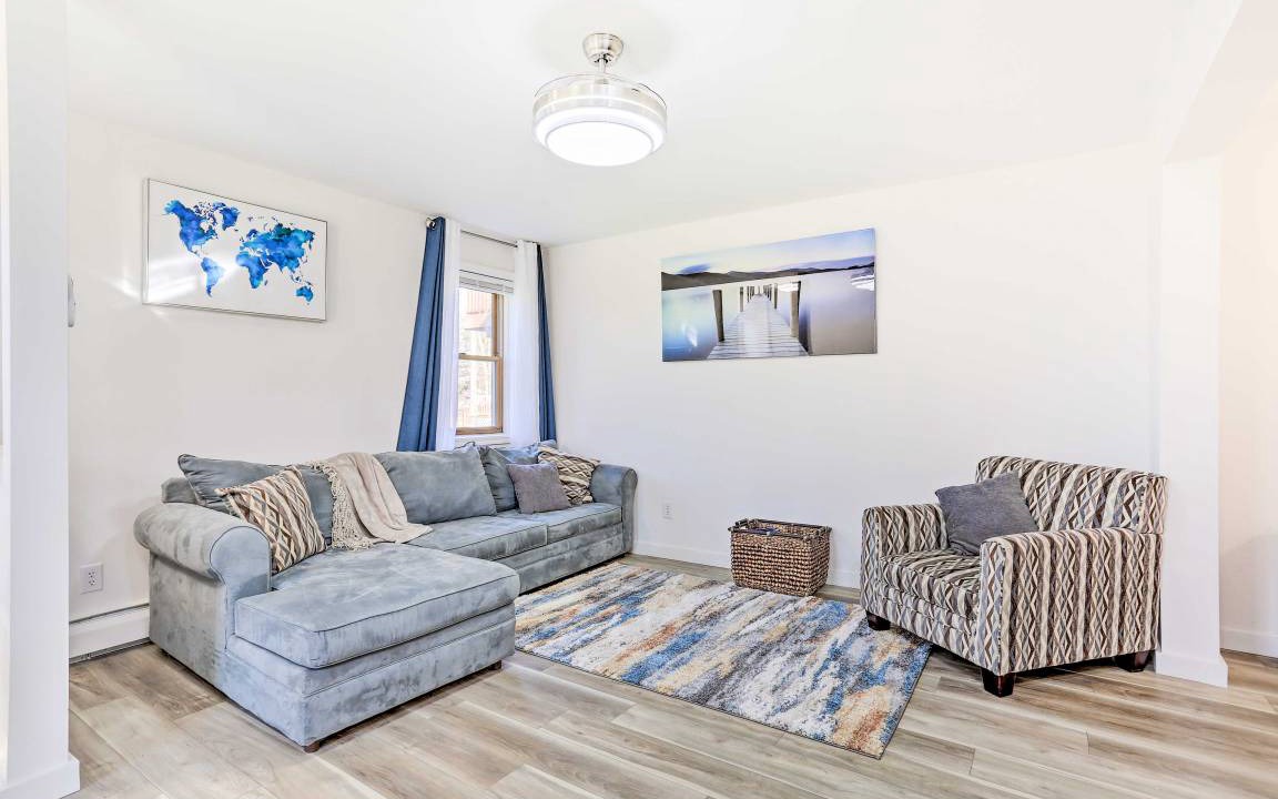 Photo of Livingroom in New Paltz