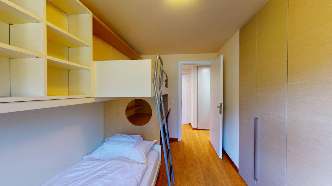 Photo of Bedroom in Madulain