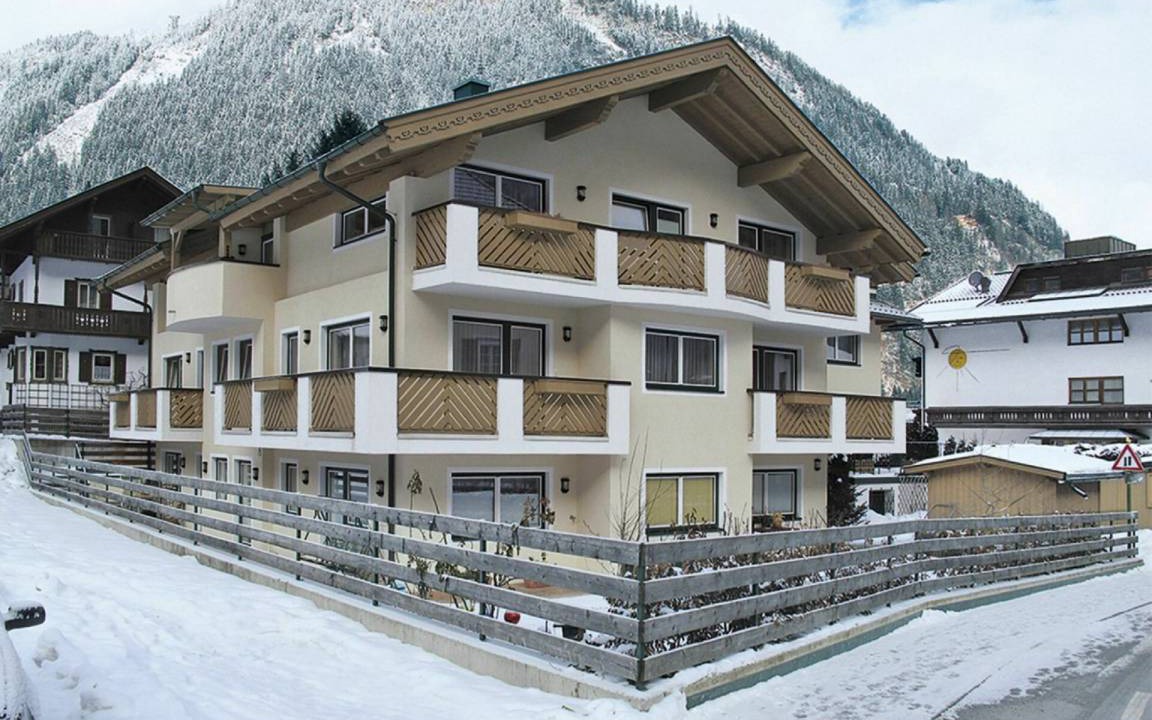 Photo of Others in Mayrhofen