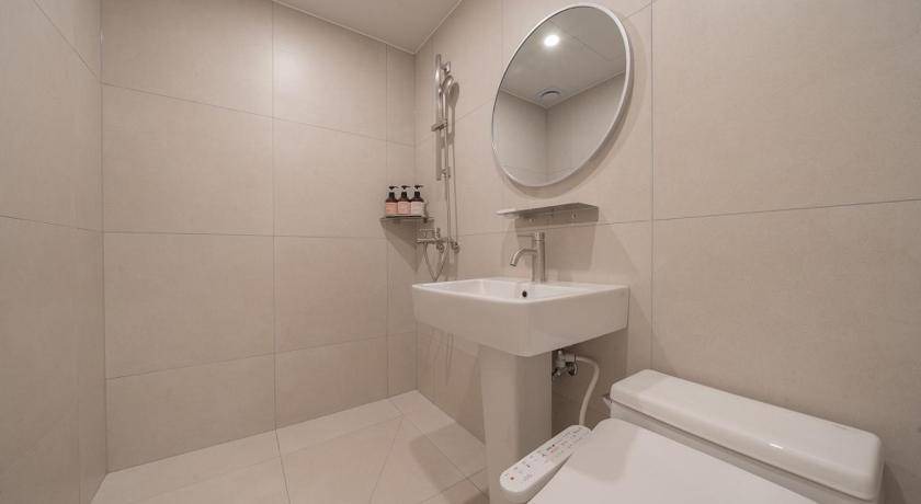 Photo of Bathroom in Jung-gu