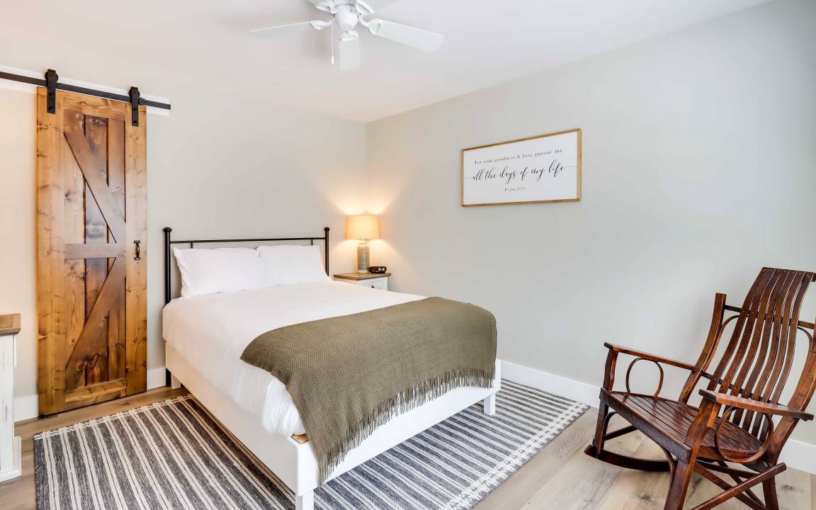 Photo of Bedroom in Potts Grove