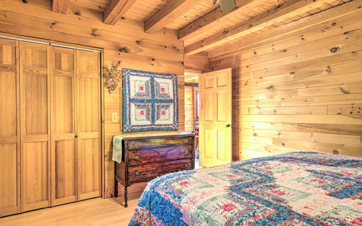Photo of Bedroom in Walden