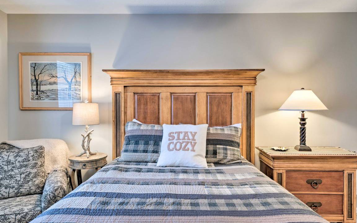 Photo of Bedroom in Cottonwood Heights