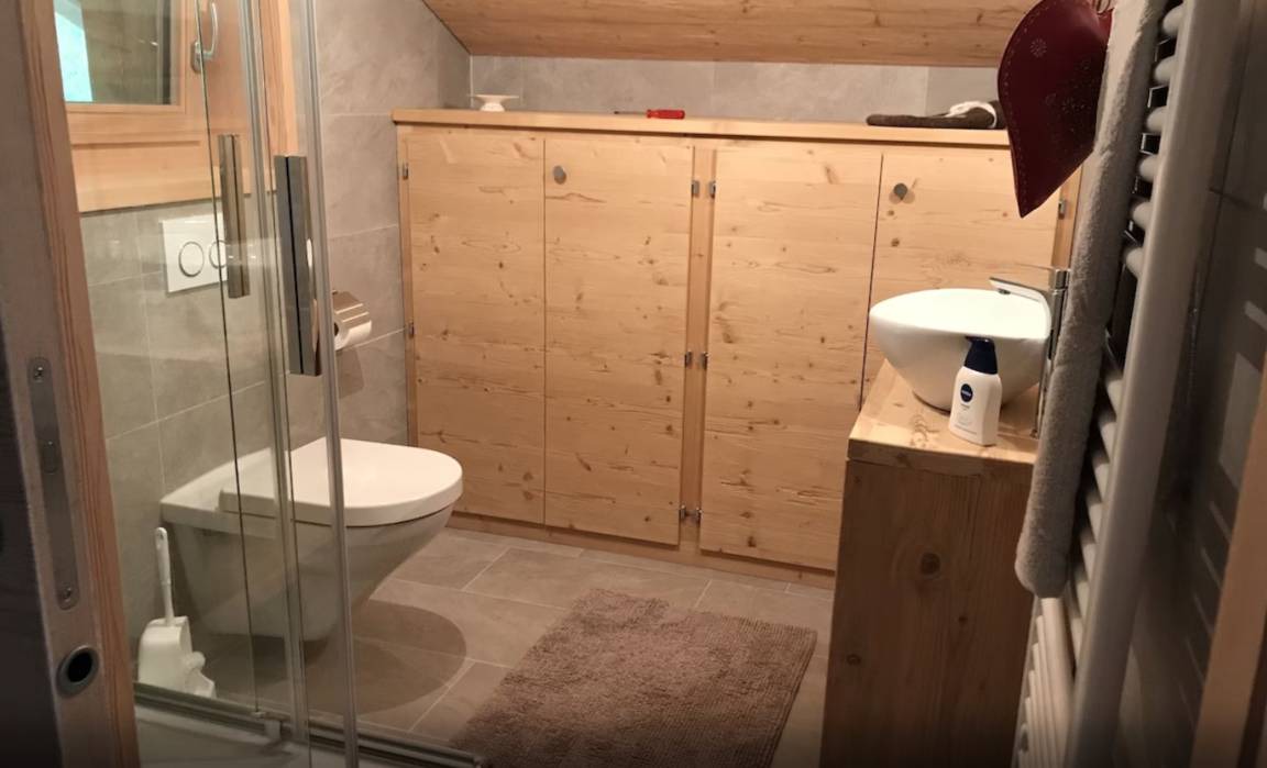 Photo of Bathroom in Mase