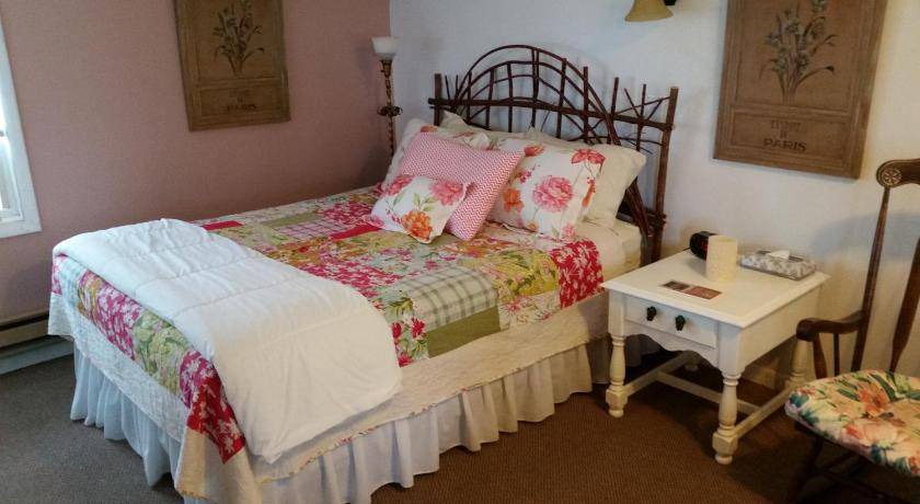Photo of Bedroom in Frankfort