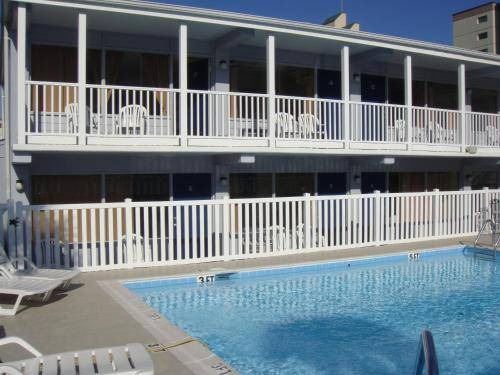 Photo of Patio Balcony in Windy Hill