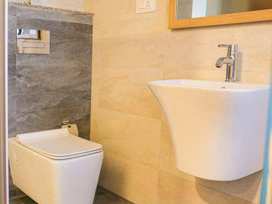 Photo of Bathroom in Lalitpur