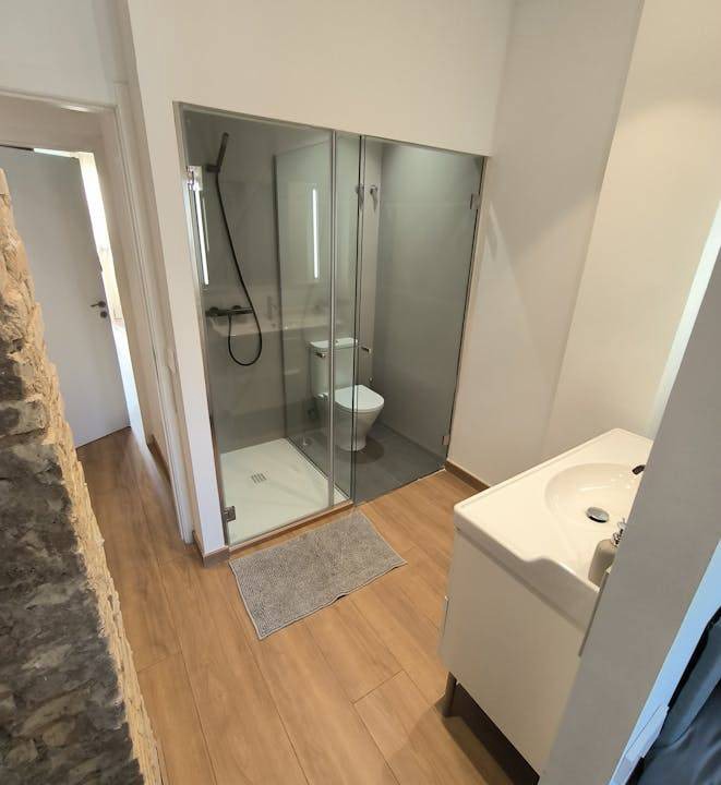 Photo of Bathroom in Torrent