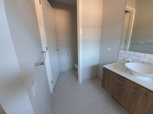 Photo of Bathroom in Clyde North