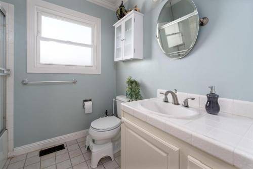 Photo of Bathroom in West Menlo Park