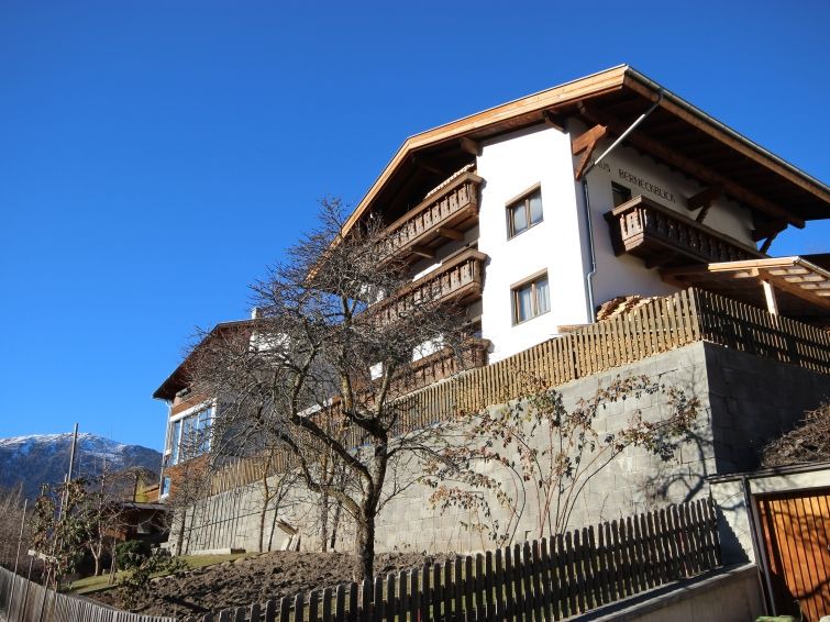 Photo of Buildings in Kauns