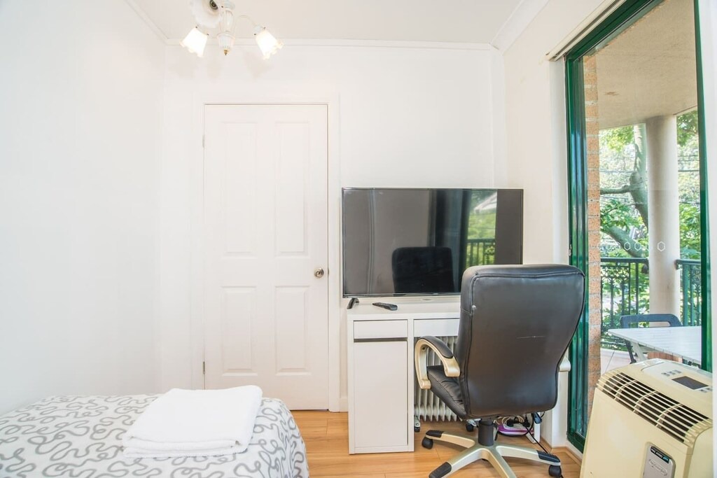 Photo of Livingroom in Redfern