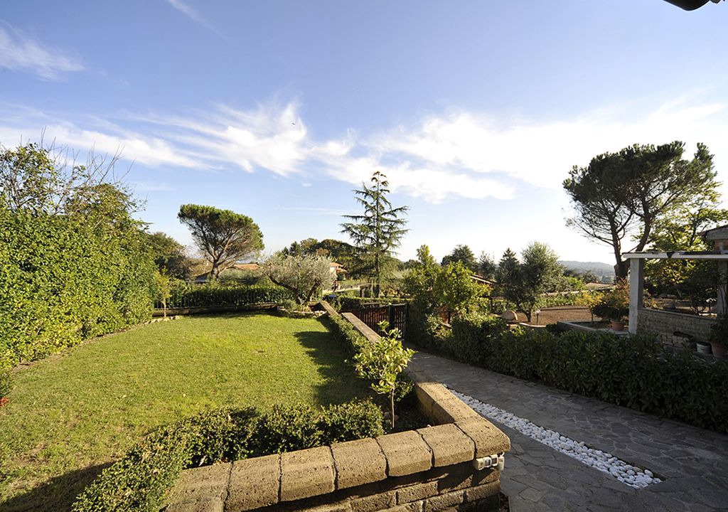 Photo of Others in Poggio