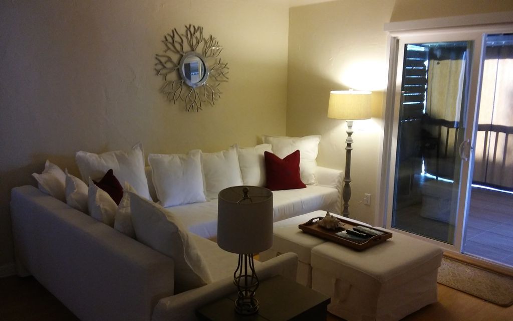 Photo of Livingroom in Marina Peninsula