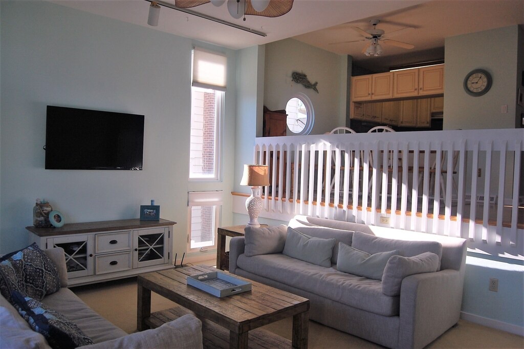 Photo of Livingroom in North End