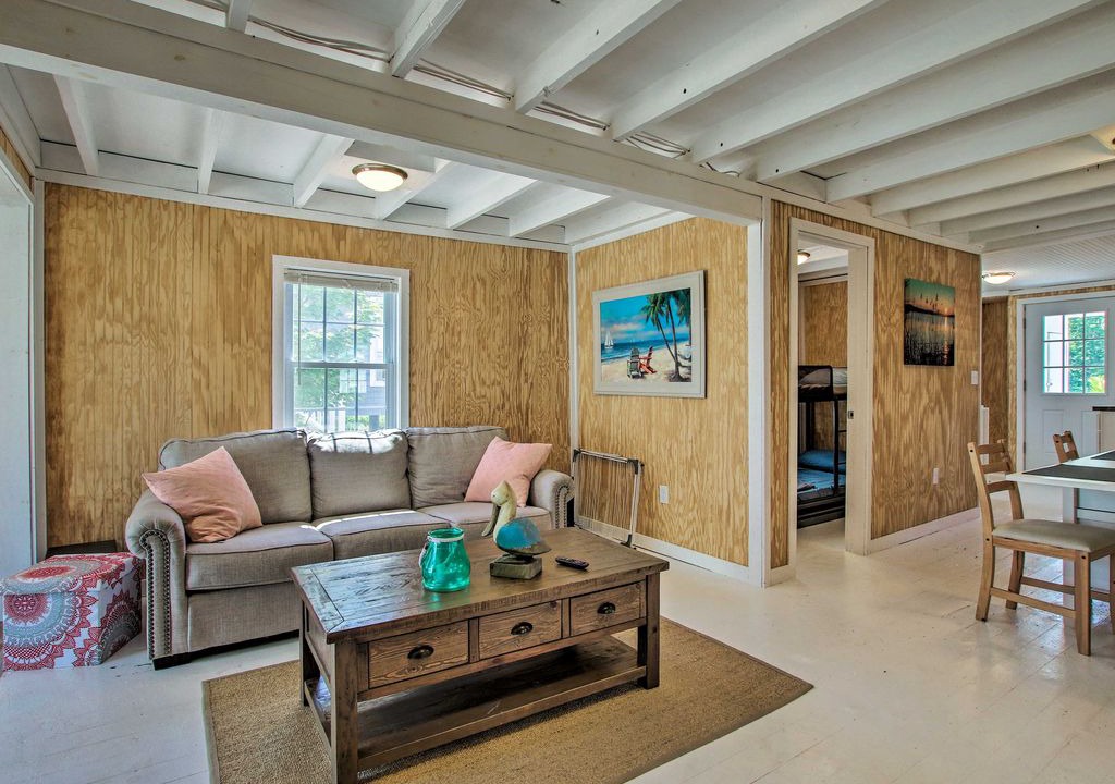 Photo of Livingroom in Old Lyme