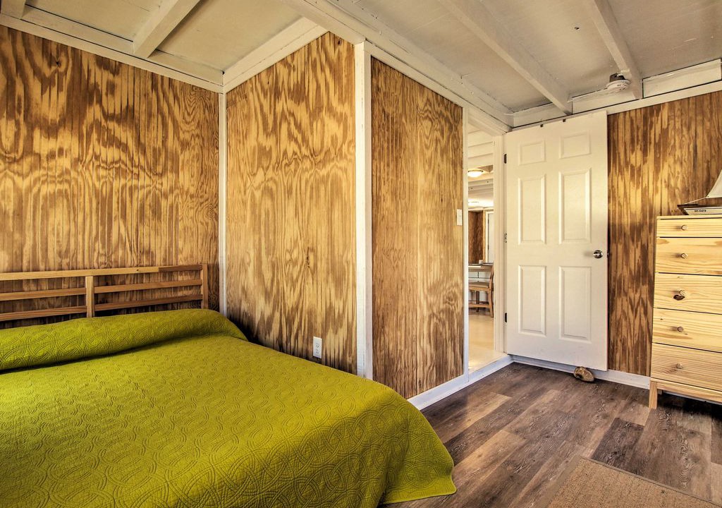 Photo of Bedroom in Old Lyme