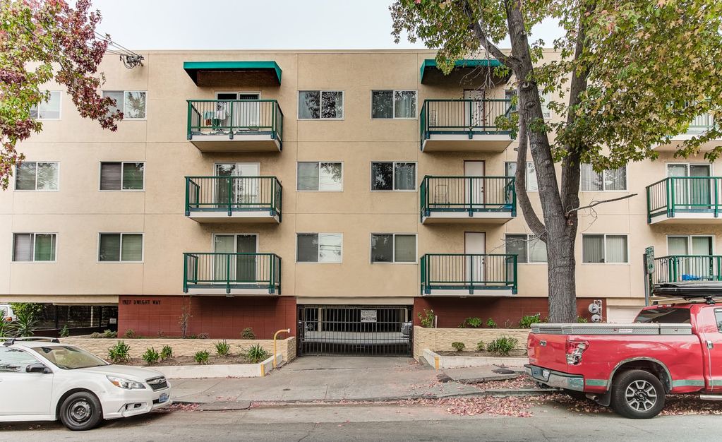 Photo of Buildings in Downtown Berkeley